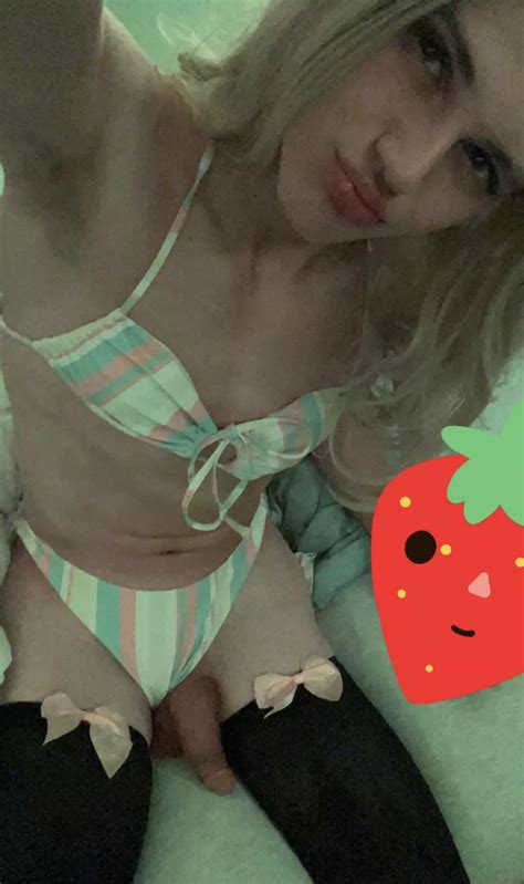 First Ever Post In Here And Showing Face So Im Terrified Nudes Traps Nude Pics Org