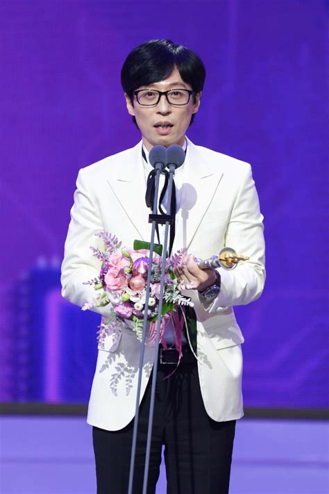 방송 유재석 19번째 대상 “20개 도전 끝까지 달리겠다”sbs 연예대상 Ytn