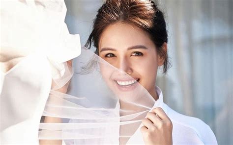 Body chuẩn không cần chỉnh của hot girl Hà thành từng được báo Trung ca ngợi hết lời Titanic