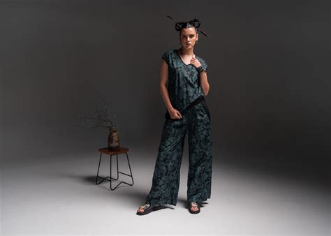 Whispers Of The Flowers 100 Australian Made — Rant Clothing