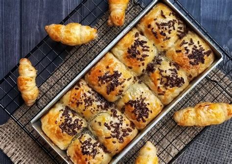 Resep Bolen Pisang Homemade Puff Pastry Oleh Baking With Otang