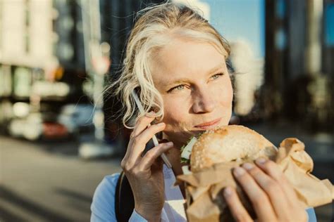 Beliebt Zum Brunch Darum Haben Bagels Ein Loch In Der Mitte Fit For Fun