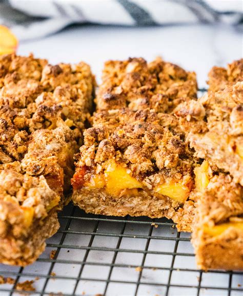 Peach Crisp Crumble Bars Shuangy S Kitchensink