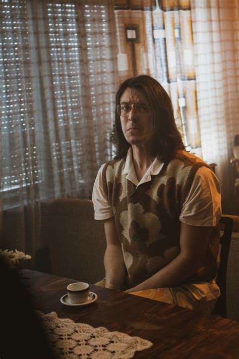 Debitantski album grupe Donkey Hot zove se MAMA zato što je mama car i nema se kako