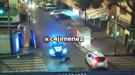 Policía atropella a ladrón que asaltó y golpeó a un peatón VIDEO El