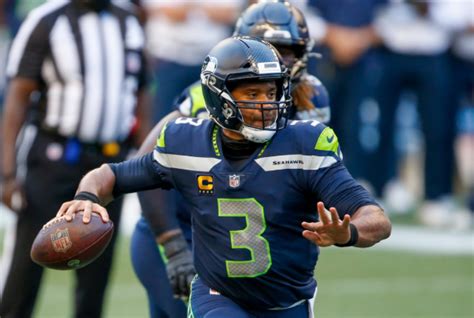 Seattle Seahawks: Is It Time To Stop Russell Wilson From Cooking?