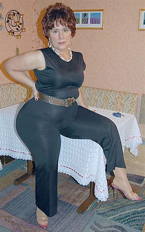 Tight Trousers Curvy Girl Outfits Beautiful Women Over Beautiful Women Blonde