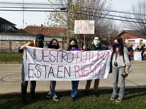 D As De Huelga Estudiantes Del Liceo Camilo Henr Quez De Temuco Se