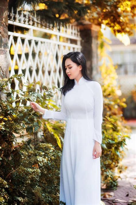 Hot Girl Th D N Khi N M Y R U B N Th N Khi Di N O D I Tr Ng