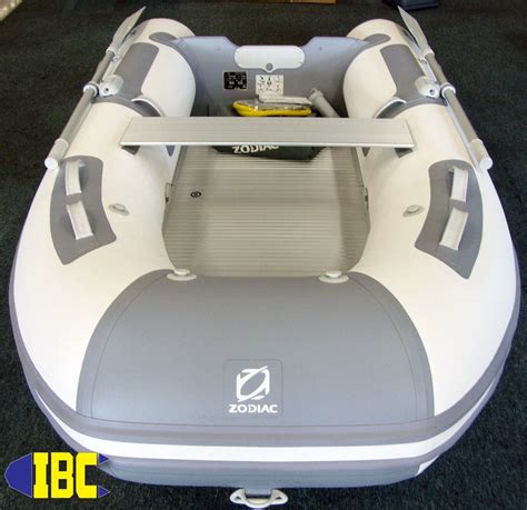 ZODIAC CADET 270 ALU INFLATABLE BOAT