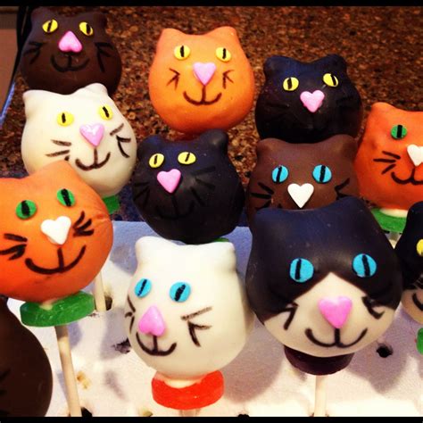 Cat Cake Pops | Cake Pop Decorating