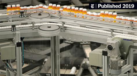 On Both Ends of Capitol, Both Parties Warn Big Pharma on Drug Prices