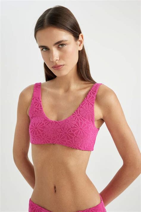 Pembe Kadın Regular Fit Çiçekli Jakarlı Bikini Üstü Fall in Love 3082176 DeFacto