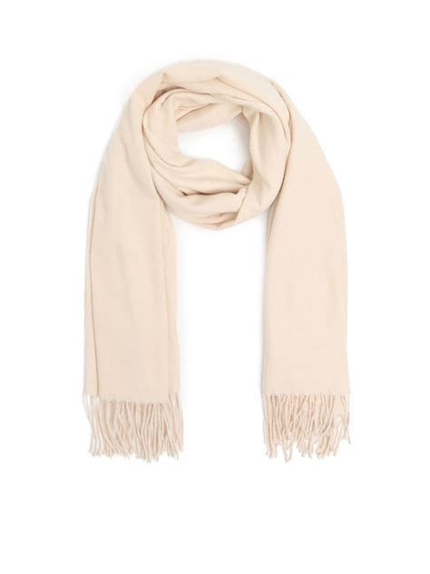 Pañuelo liso con flecos Color nude CROPP 533AU 02X