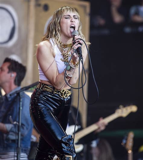 Miley Cyrus Mileycyrus Nude Leaks OnlyFans Photo TheFappening