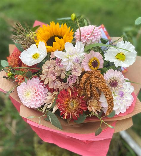 October Gift Bouquets — Cumberland Flower Farm