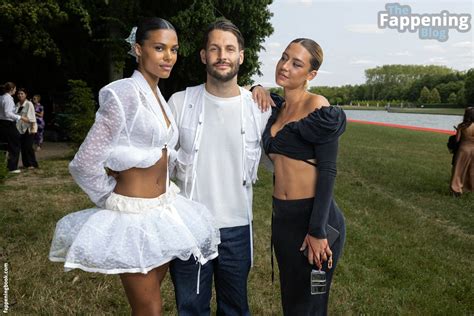 Tina Kunakey Nude OnlyFans Leaks Fappening FappeningBook