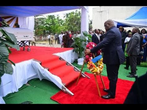 FÉLIX TSHISEKEDI S EST INCLINÉ DEVANT LA DÉPOUILLE DE LA VEUVE MUNGULU