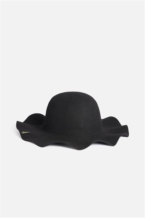 AMI PARIS - ALEXANDRE MATTIUSSI - Official Site