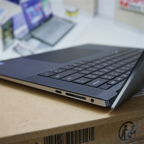 Laptop Dell Precision 5560 I7 11850H Ram 32Gb 4K Cảm Ứng Nvidia Rtx