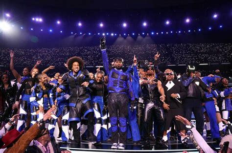 Usher Super Bowl Halftime Brings Out Alicia Keys, Ludacris & More