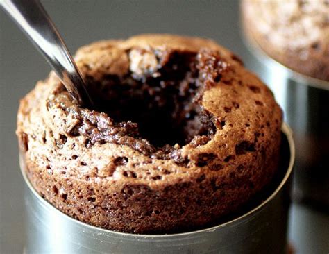 Chocolate Lava Cake Recipe – Molten Chocolate Cake — Eatwell101