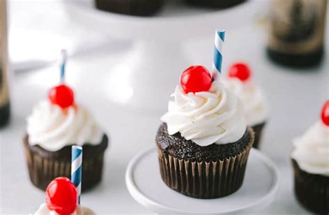 Root Beer Float Cupcakes - A Classic Twist