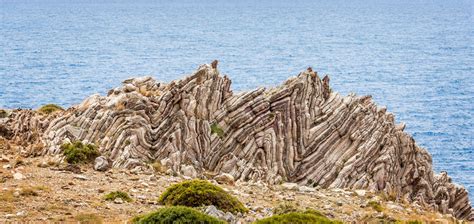 Anticline Images – Browse 619 Stock Photos, Vectors, and Video | Adobe Stock