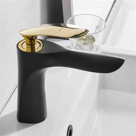 Luxury Black Basin Faucets Elegant Bathroom Faucet Hot And Cold Water Basin Mixer Tap Chrome