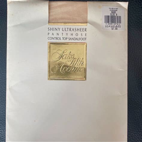 Vtg 80s SAKS 5th AVENUE SHINY ULTRASHEER CONTROL TOP PANTYHOSE NUDE SIZE M B NIP Pantyhose