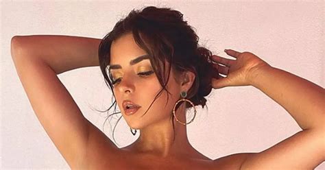 Demi Rose Thrills Fans As She Strips Naked In Jaw Dropping Hot Tub Session Daily Star