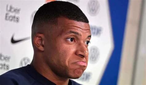 Mbappé se queda en PSG aunque no renovará su contrato