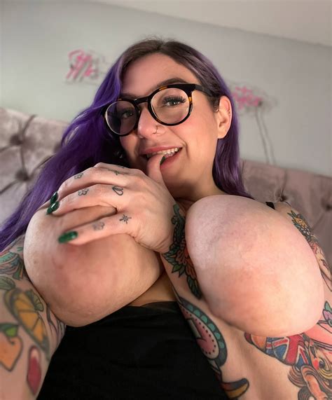 Busty Winter Holiday Busty Alt BBW S Busty BBW Porn