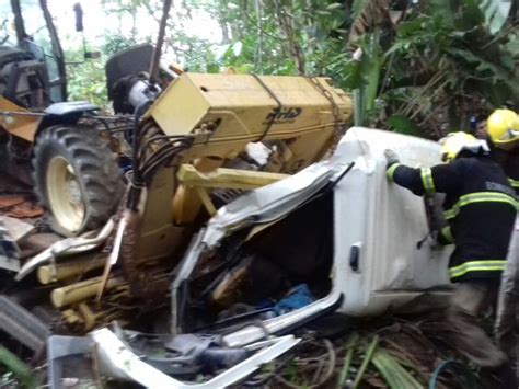 G Caminh O Bate Em Barranco E Deixa Um Morto E Outro Ferido Na Br