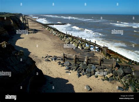 Coastal Erosion at Happisburgh, Norfolk Stock Photo - Alamy