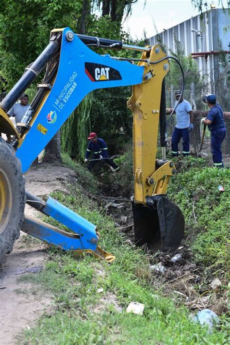 La Municipalidad De Escobar Contin A Con Los Trabajos De Limpieza En