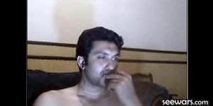 Awkward Amateur Arab Gay Man Tnaflix