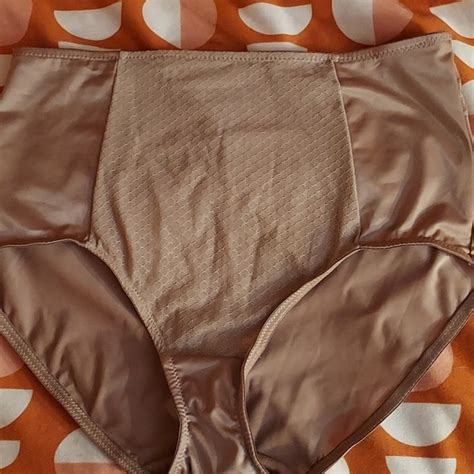 Fit Intimates Sleepwear Or Nwot Fit Figure Imposing Technology Nude Highwaist Panties