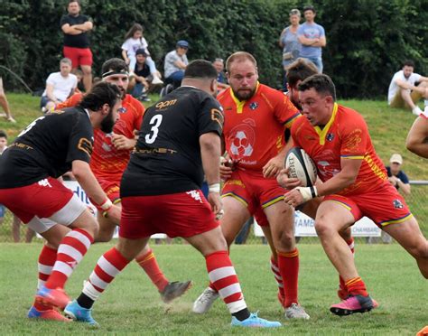 Rugby F D Rale Le Xv De La Dombes Passe En F D Rale Par Un Trou