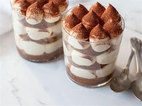 Tiramisu Al Bicchiere Facilissimo Veloce In Pratiche Monoporzioni