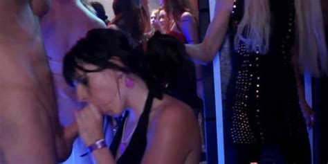 JIM SLIP Partying Amateur Euro Skanks Public Fuck Tnaflix