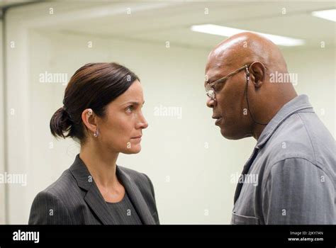 Carrie Anne Moss Samuel L Jackson Unthinkable 2010 Stock Photo Alamy