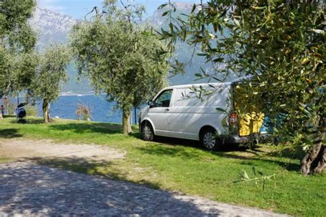 Camping Am Gardasee Mit Hund Campingpl Tze Mit Hundestrand