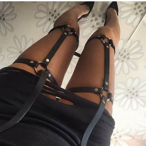 Épinglé Sur Jambes Sexy