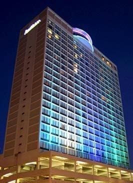 Crowne Plaza Kansas City Hotel - Kansas City, Missouri