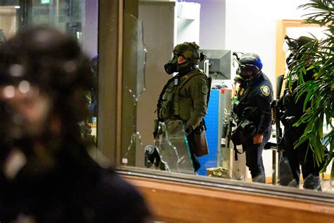 The eugene register guard newspaper archive is finally open 33