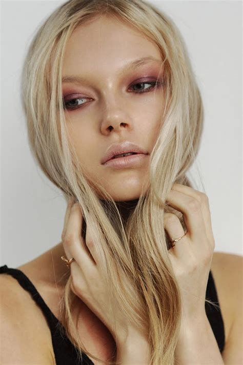 Smokey Eyes Nude Ecco Il Nuovo Trend Make Up Sofisticato E Ad Effetto Fem