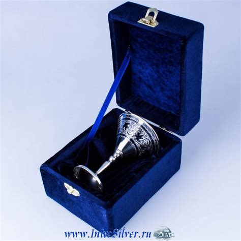 Серебряная рюмка для мартини. 875* Низкая цена 10500 рублей!