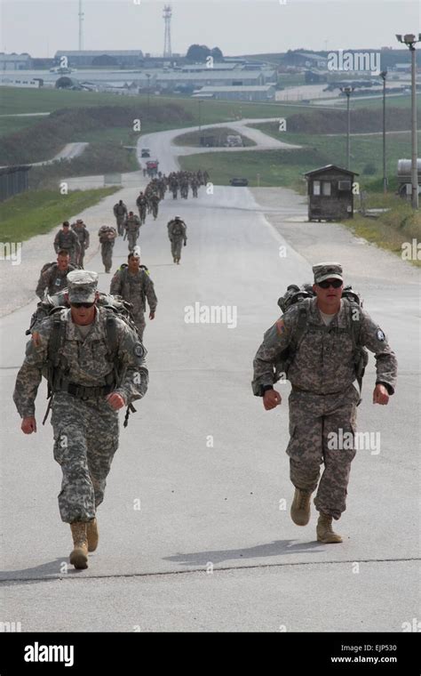 Camp Bondsteel Kosovo Soldiers With Kosovo Forces Multinational