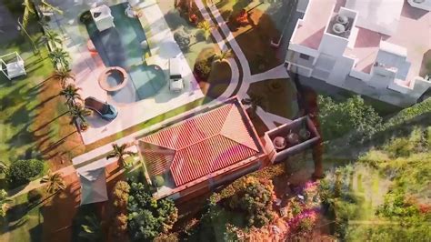 Latina Si Infila Un Dildo Nella Sua Enorme Figa Xhamster